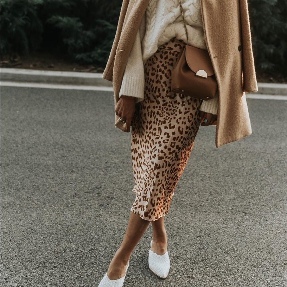 Meet your Posher, Jackie ☺️